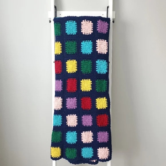 Vintage Granny Square Handmade Knit Afghan Throw Blanket - Picture 11 of 11